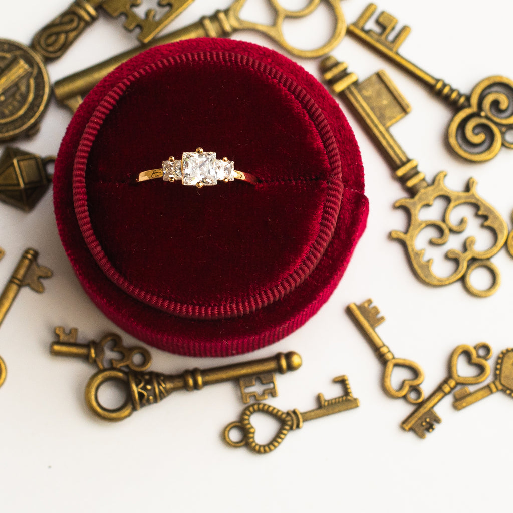 Burgundy Round Velvet Ring Box