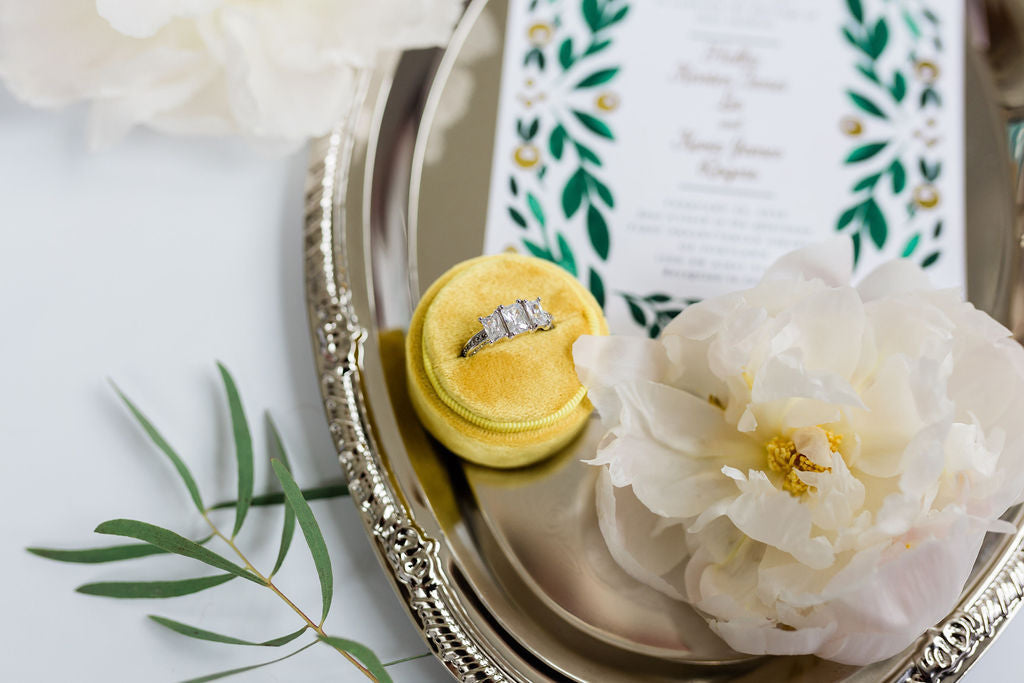 Bold-Bright – Lovely Ring Boxes