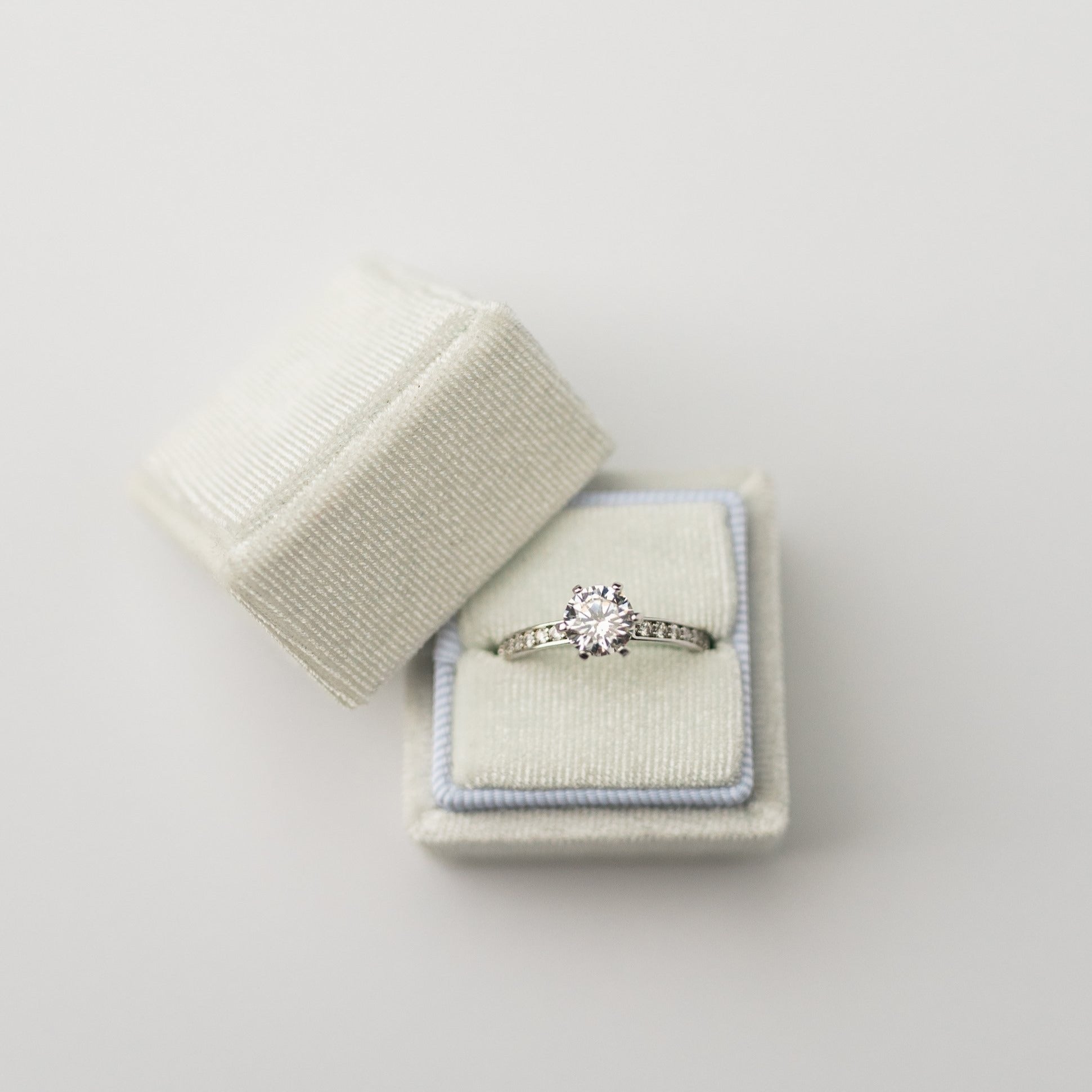 Lovely White Box